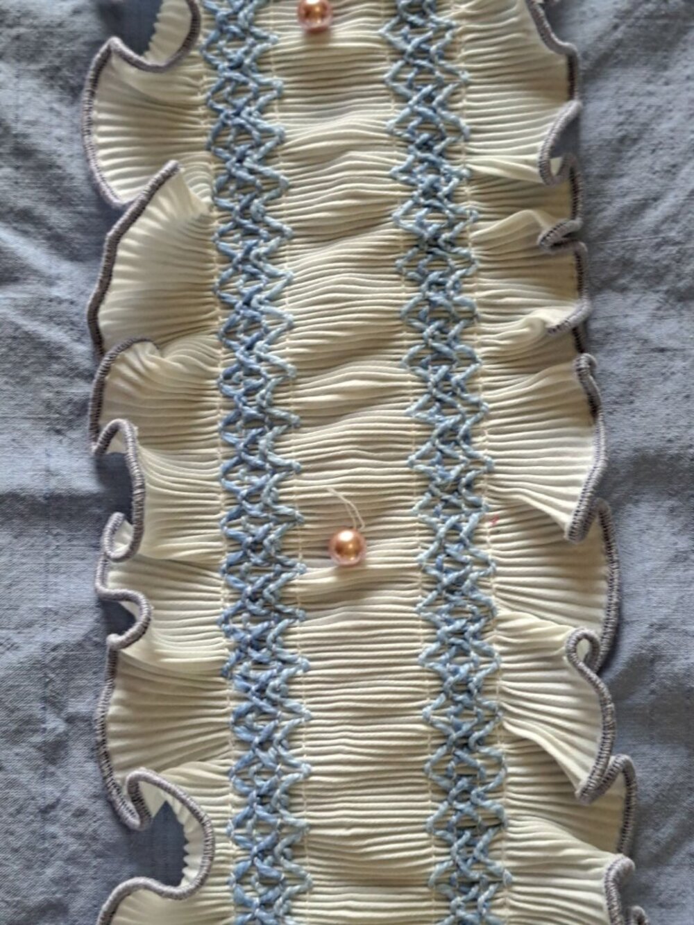 Vtg 60's Handmade Short-Sleeve Dress Ruffle Bows Smocking  Size L Lightweight - Picture 4 of 12